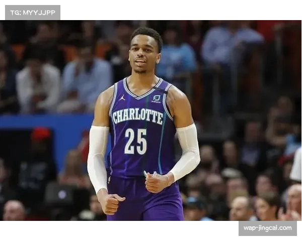 基恩埃利斯近三战场均17分 三分命中率六成展现3D价值